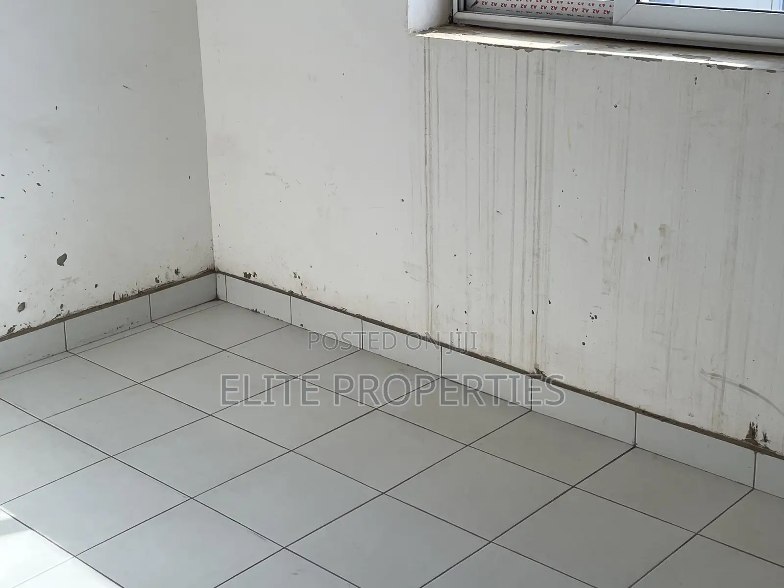 Newly Built Shop for Rent in Comm.25 Tema 4rent