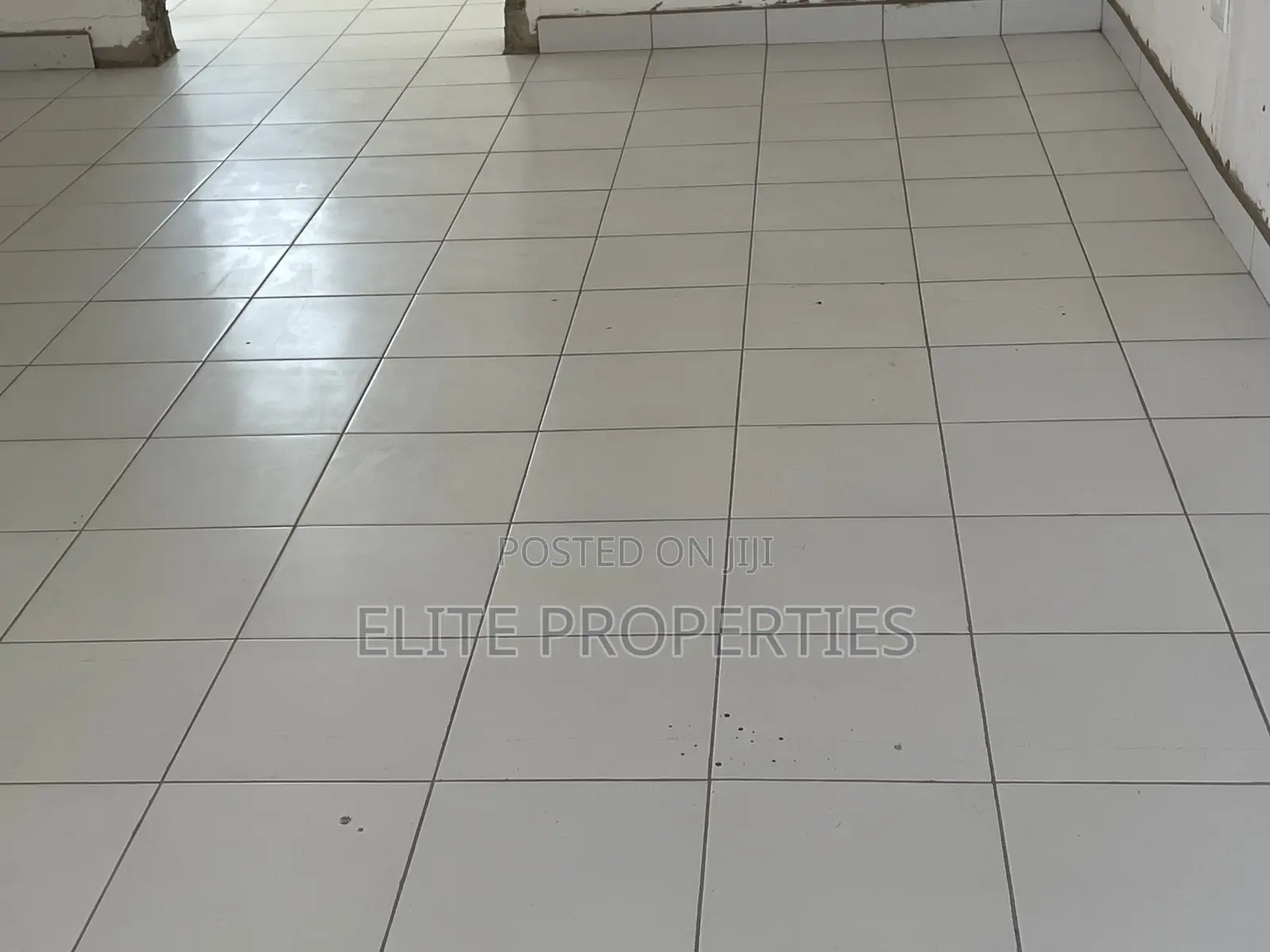 Newly Built Shop for Rent in Comm.25 Tema 4rent