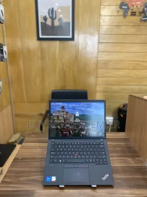 Laptop Lenovo ThinkPad X13 Gen 2 16GB Intel Core I5 SSD 512GB