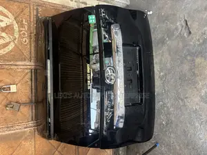 Toyota Land Cruiser Prado  2018 Tailgate Or Boot Available