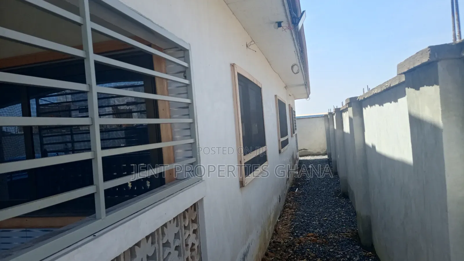 3bdrm House in Community 25 for sale