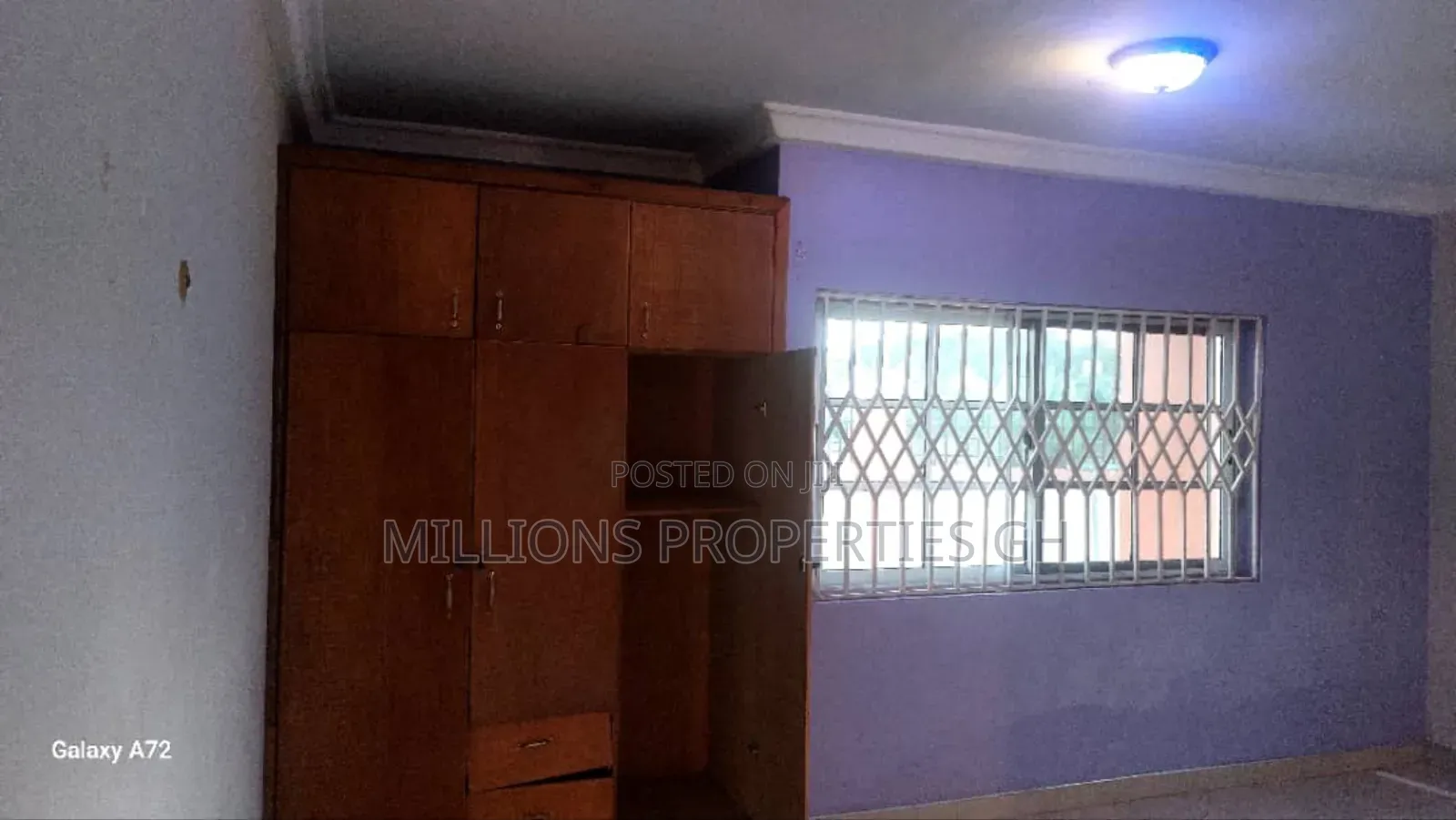 5bdrm House in Millions Properties, Kumasi Metropolitan for sale