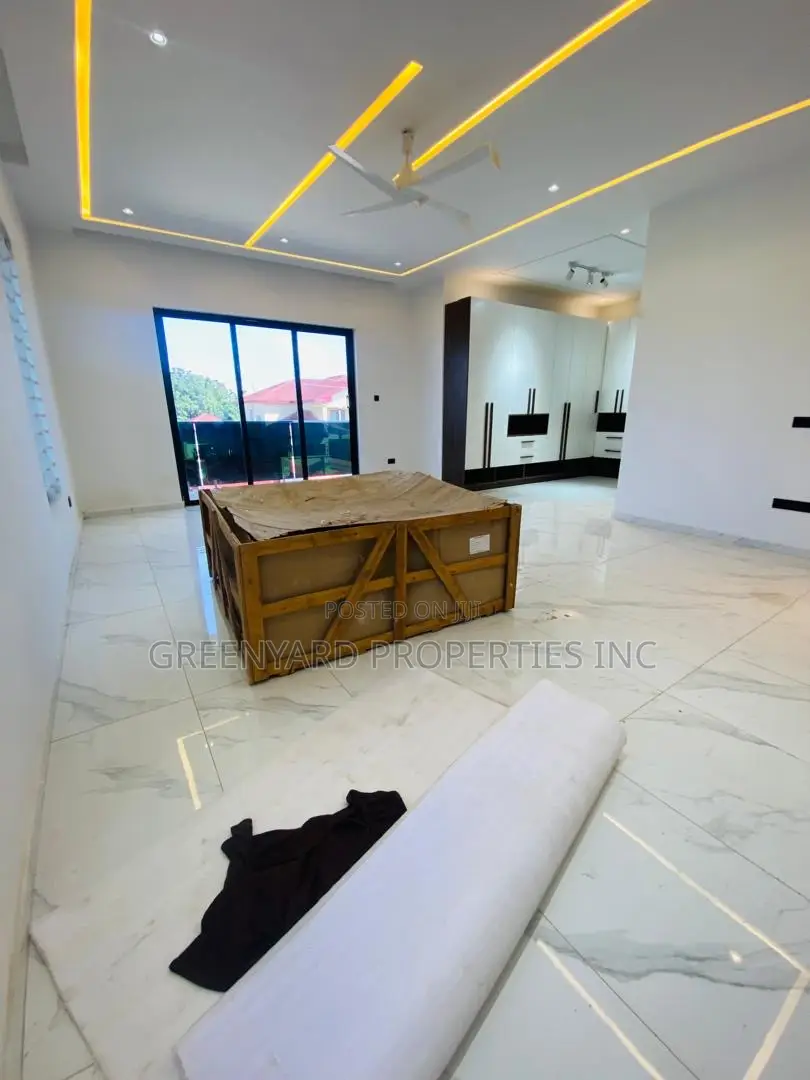 4bdrm House in Adjiringanor, East Legon for sale
