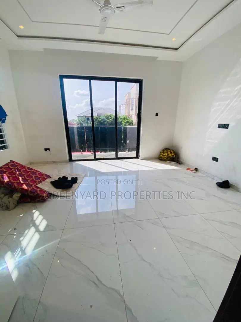 4bdrm House in Adjiringanor, East Legon for sale