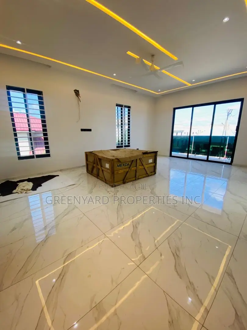4bdrm House in Adjiringanor, East Legon for sale