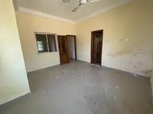 2bdrm House in Franjie Realty, West Hills Mall Area for rent