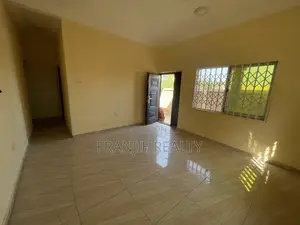 2bdrm House in Franjie Realty, West Hills Mall Area for rent