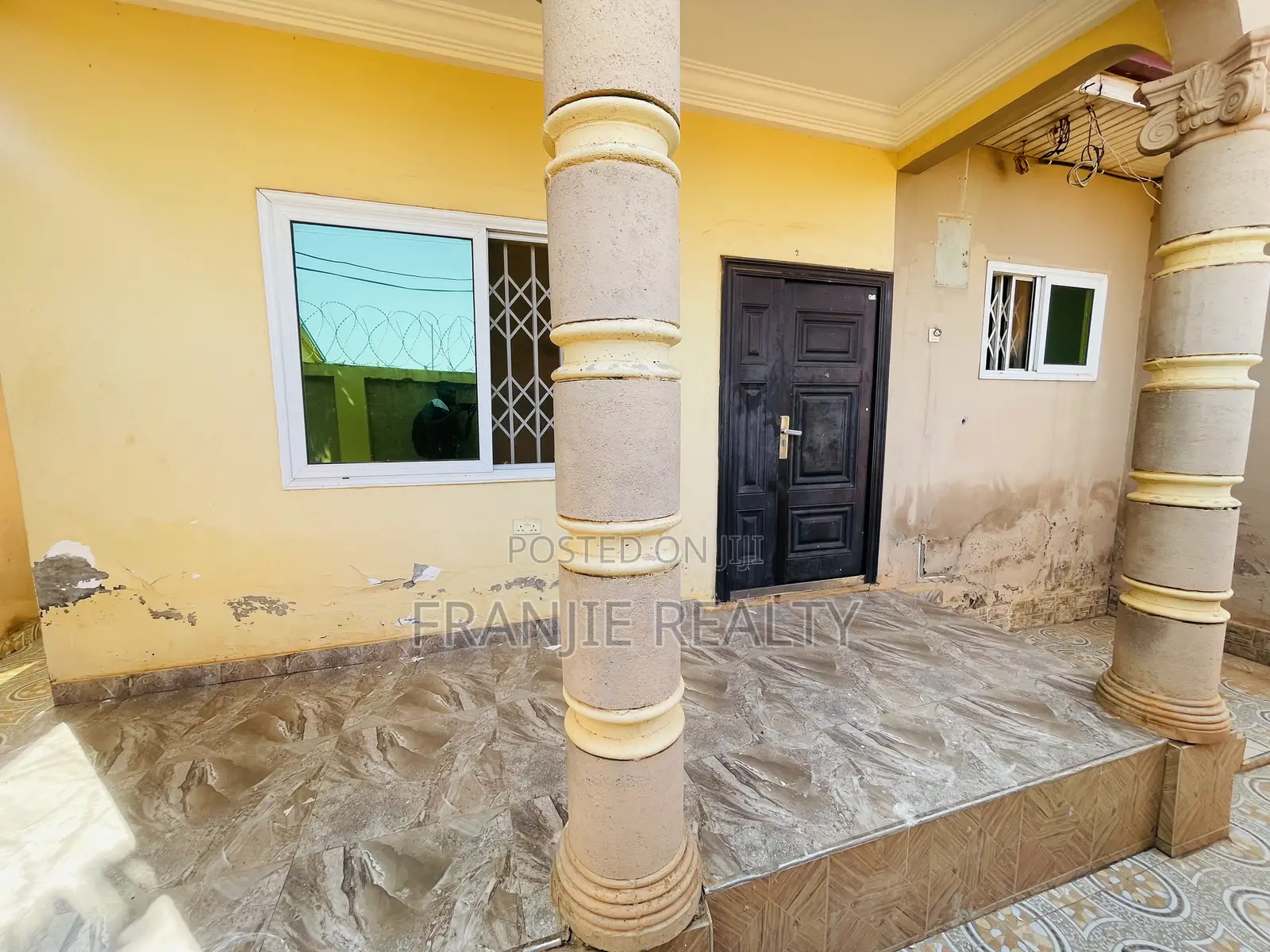 2bdrm House in Franjie Realty, West Hills Mall Area for rent