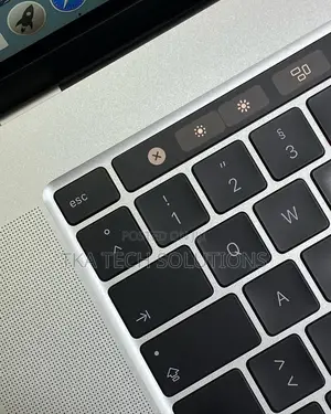 Laptop Apple MacBook Pro 2019 16GB Intel Core i9 SSD 1T