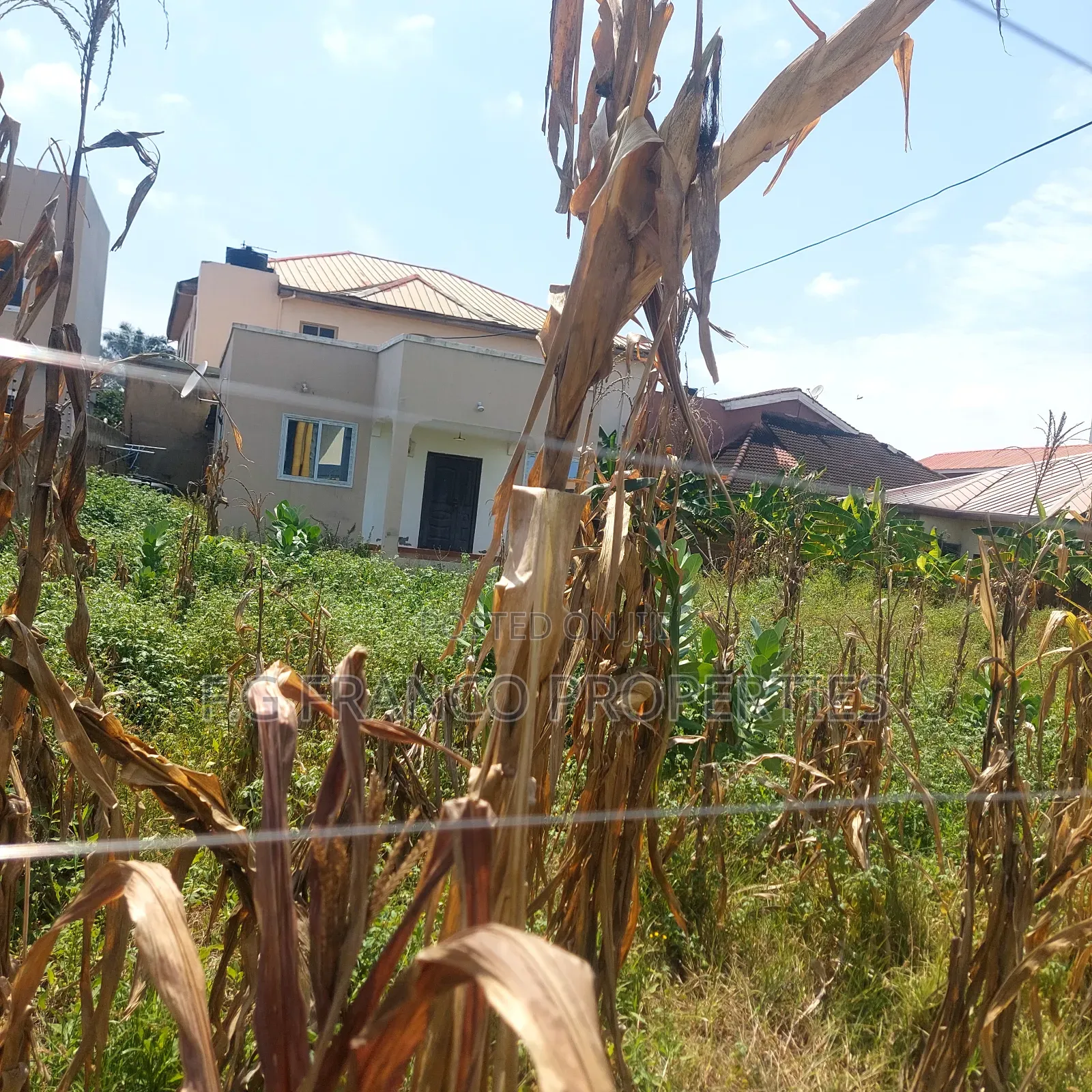 One Plot of Land for Sale at Community 17