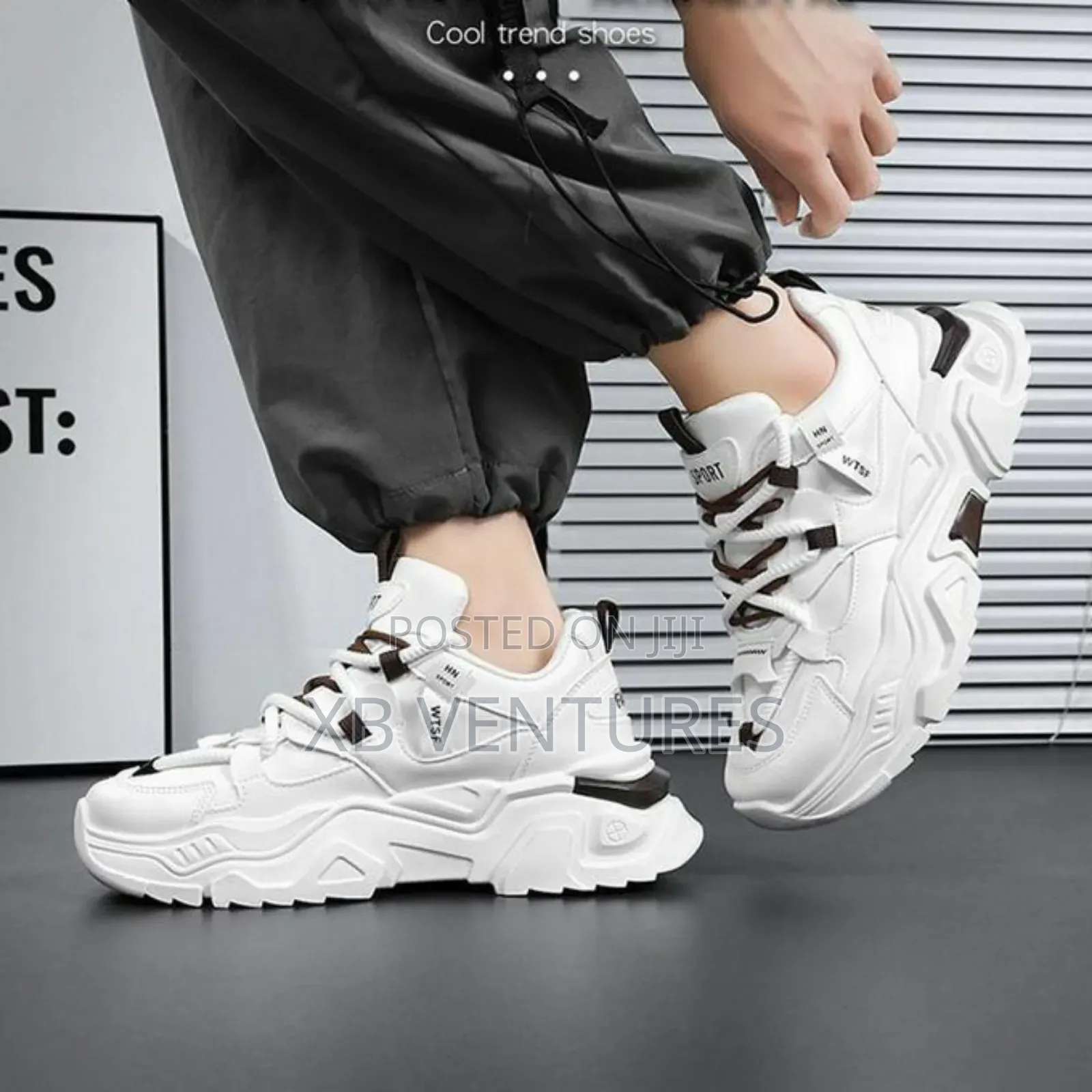 Breathable Height-Increasing Fashionable Sports Shoes - White