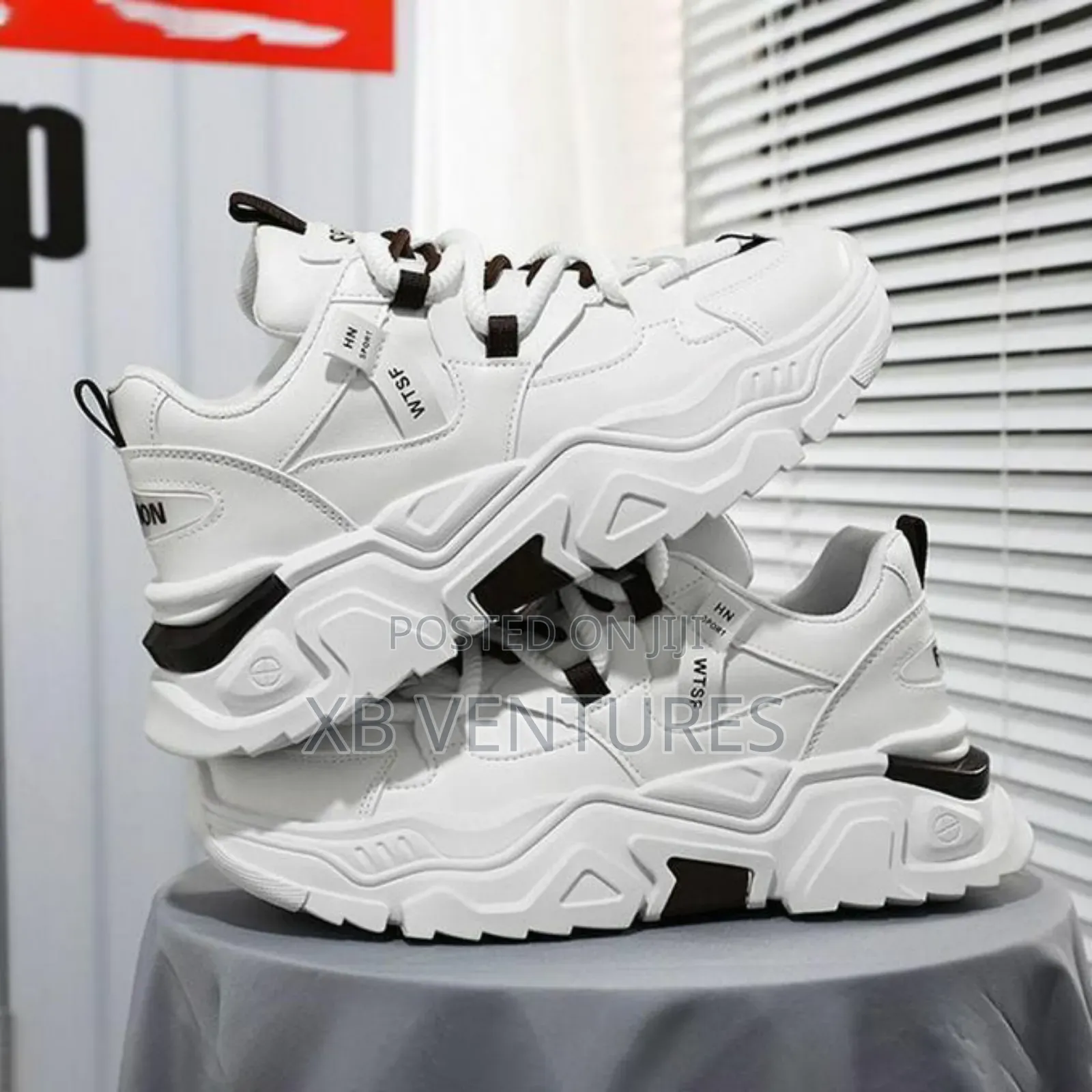 Breathable Height-Increasing Fashionable Sports Shoes - White