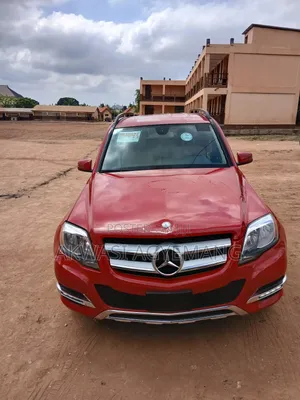 Mercedes-Benz GLK-Class 350 2014 Red