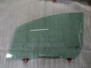 Toyota Vitz Door Glass 2007,2008,2009,2010,2011/Yaris 2007-2010 Glass