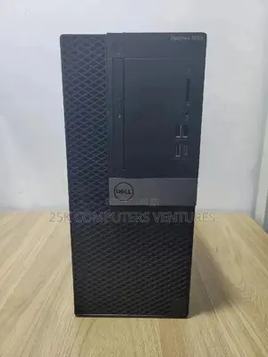 Desktop Computer Dell OptiPlex 7050 8GB Intel Core i5 SSD 256GB
