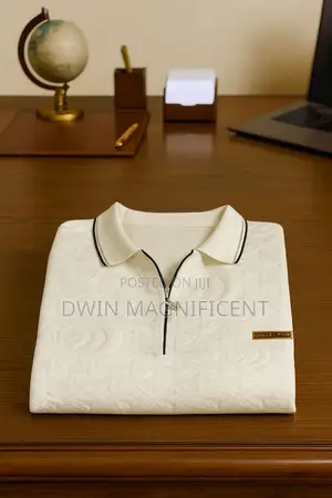 Quilted Polo Shirt With a Half-Zip Closure.