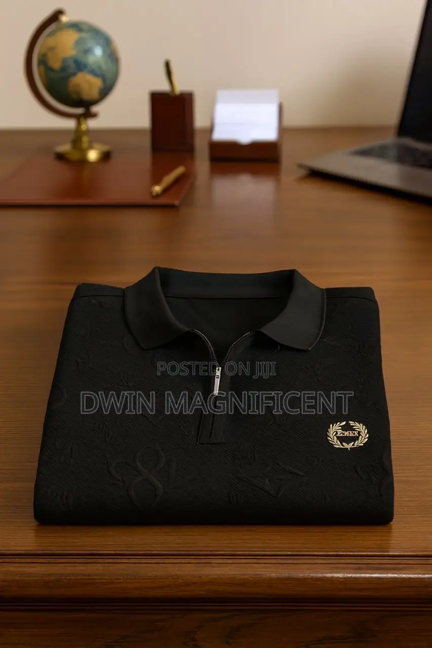 Quilted Polo Shirt With a Half-Zip Closure.