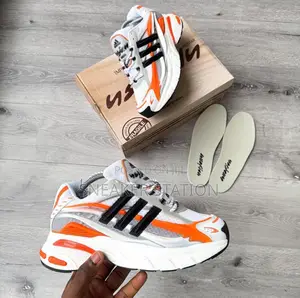 Adidas Adistar Jellyfish Sneaker Available