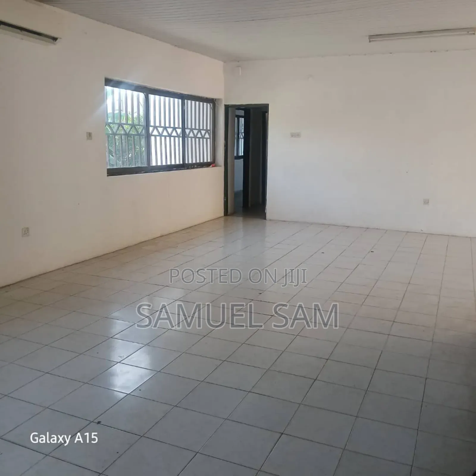 3bdrm House in Tema Community 8 for sale