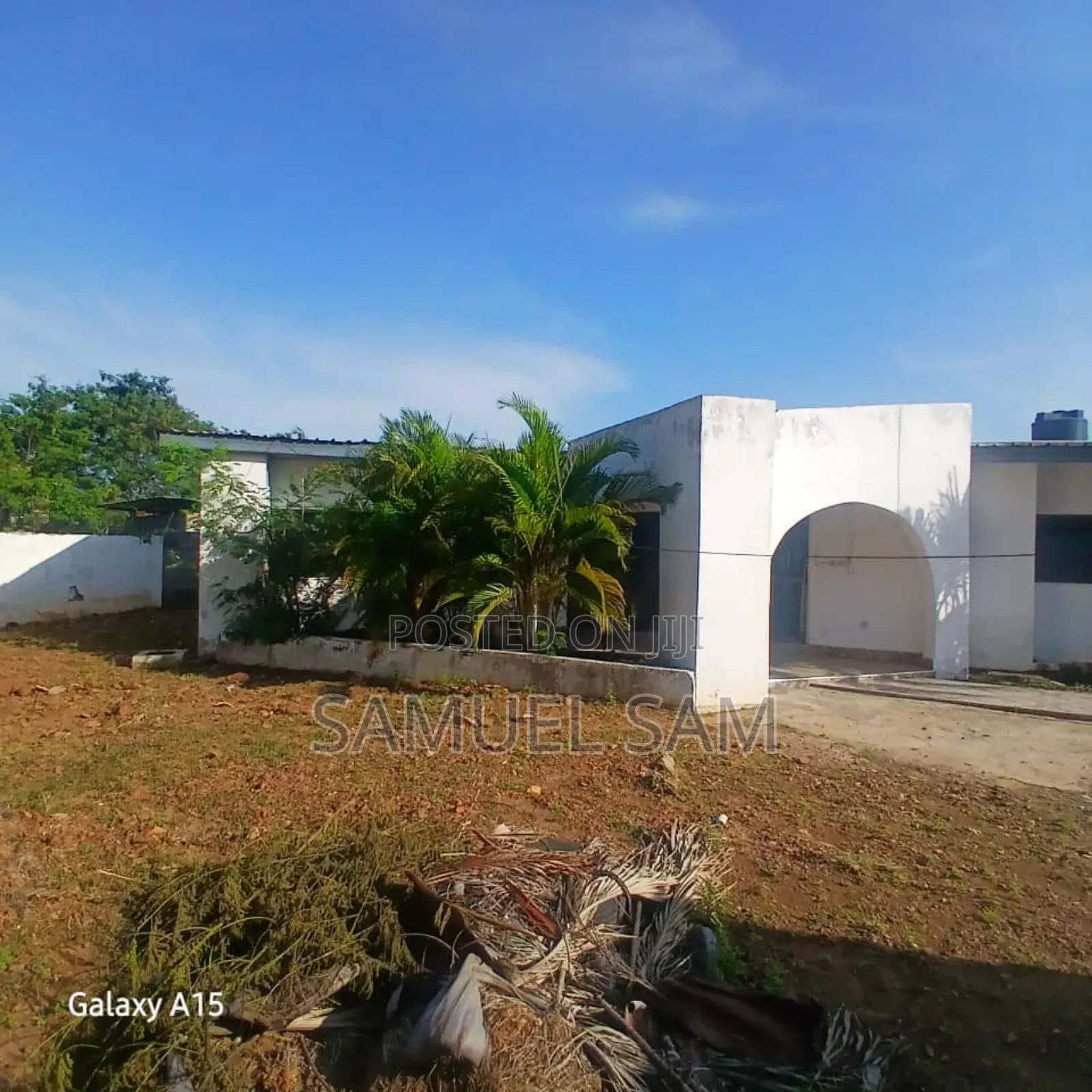 3bdrm House in Tema Community 8 for sale