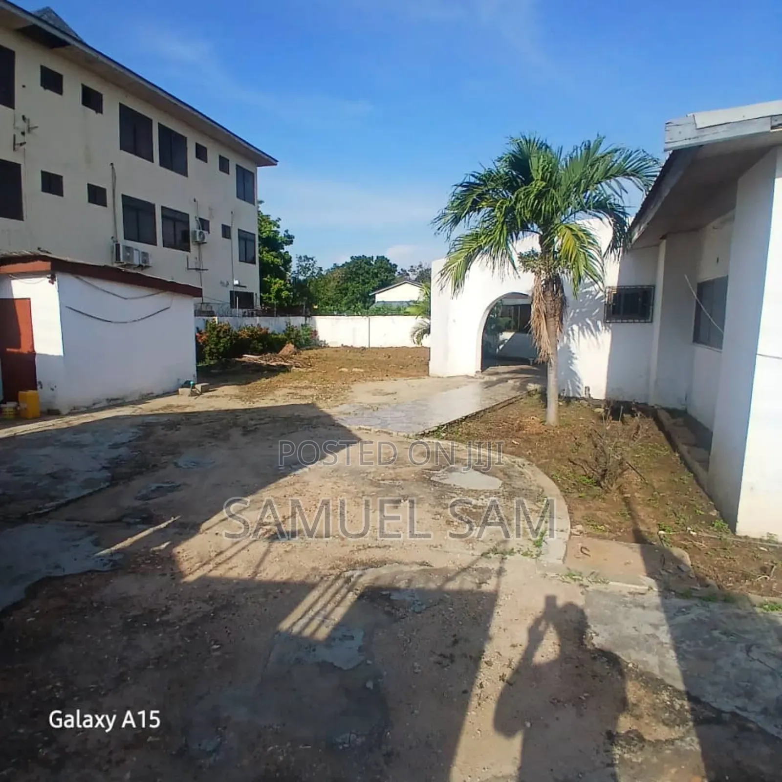 3bdrm House in Tema Community 8 for sale