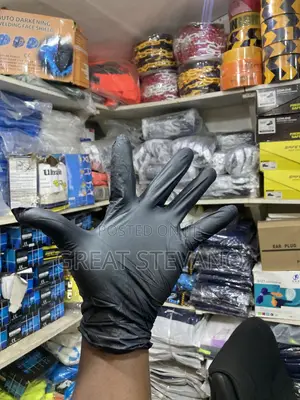Black Disposable Hand Gloves