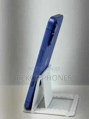 New Apple iPhone 16 128 GB Blue