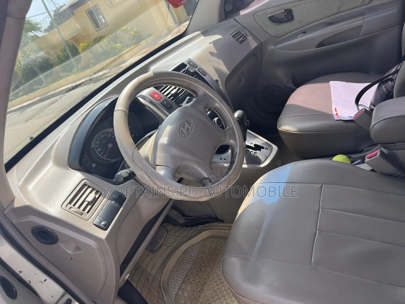 Hyundai Tucson 2005 Gray