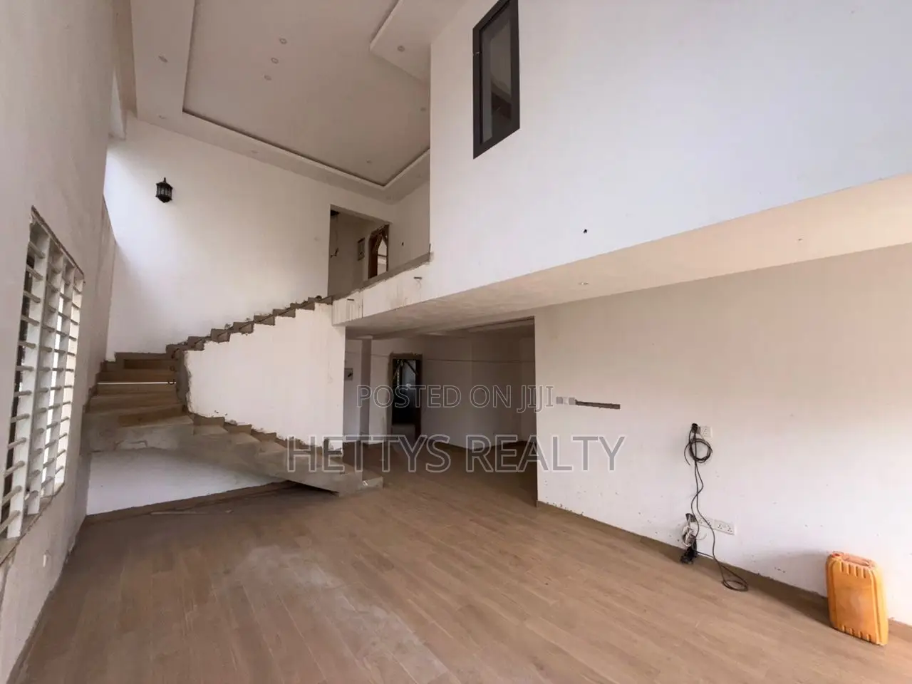 4bdrm House in East Legon for sale