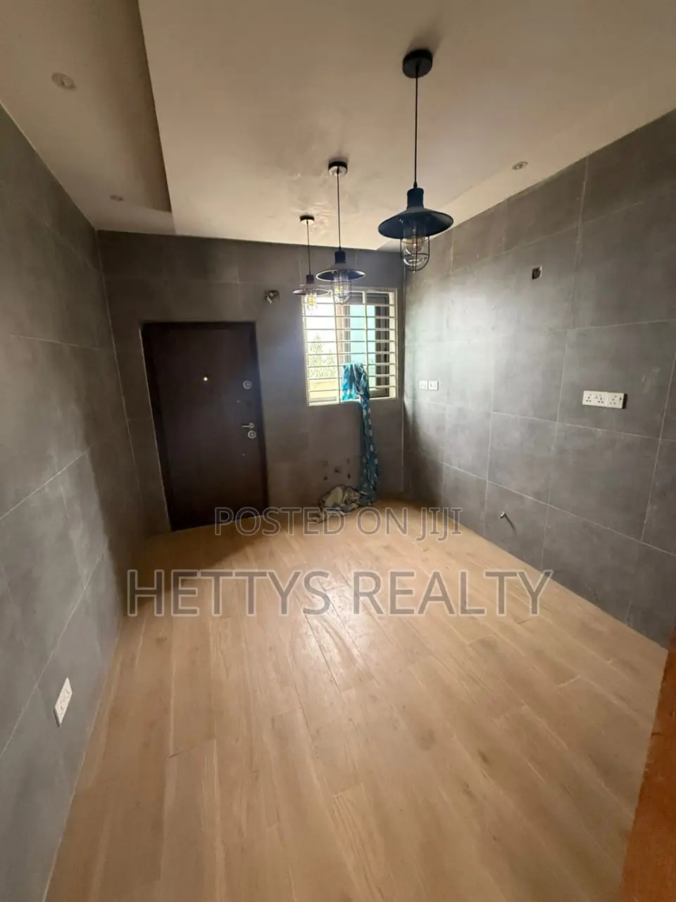 4bdrm House in East Legon for sale
