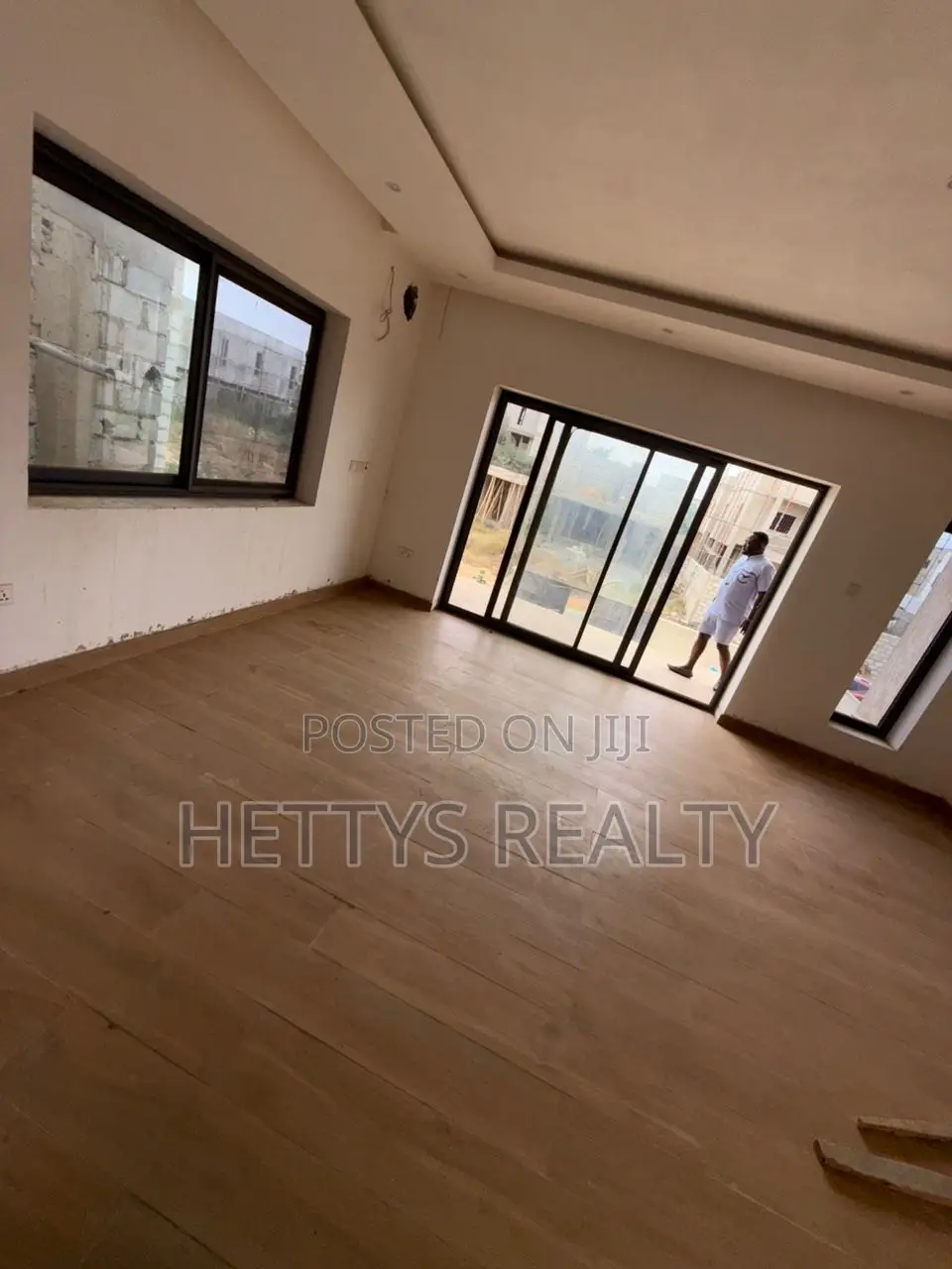 4bdrm House in East Legon for sale