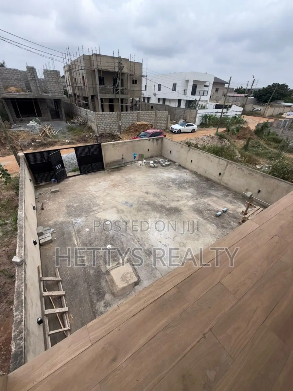 4bdrm House in East Legon for sale