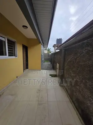 3bdrm House in Ablekuma for sale