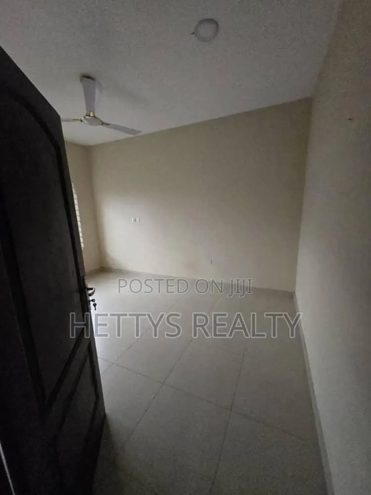 3bdrm House in Ablekuma for sale