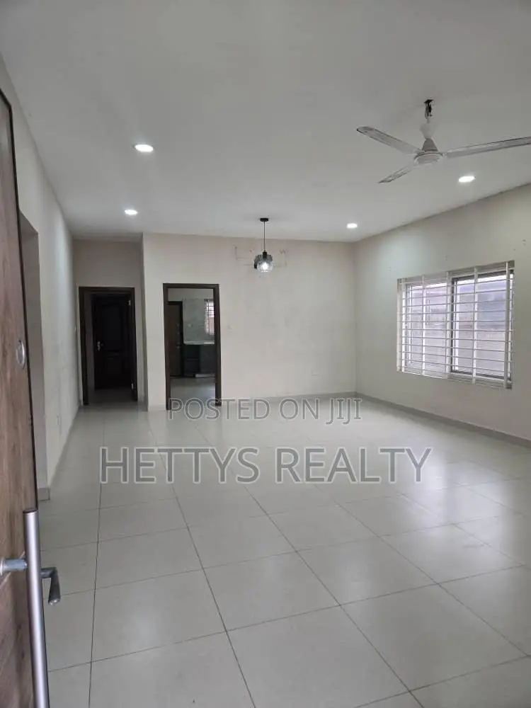 3bdrm House in Ablekuma for sale