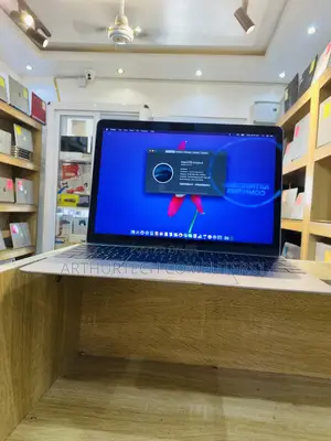 Laptop Apple MacBook Air 2017 16GB Intel Core I7 SSD 256GB