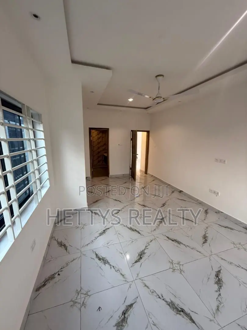 3bdrm House in Ablekuma for sale