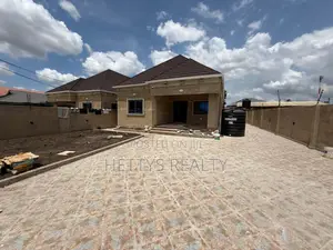 3bdrm House in Ablekuma for sale