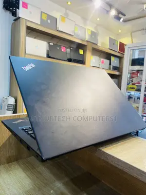 Laptop Lenovo ThinkPad E485 8GB AMD Ryzen 3 SSD 500GB