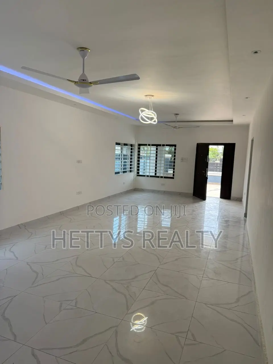 3bdrm House in Ablekuma for sale