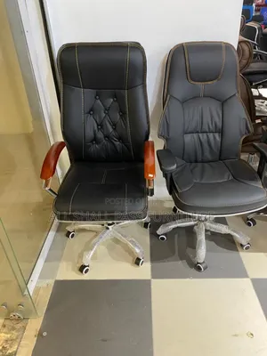 Office Swivel Chair With Arm Rest