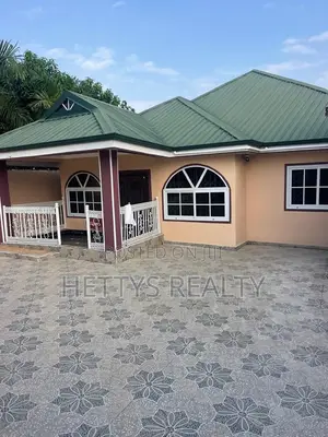 3bdrm House in Amasaman for sale