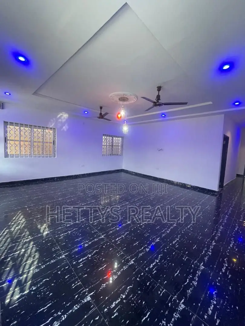 3bdrm House in Amasaman for sale