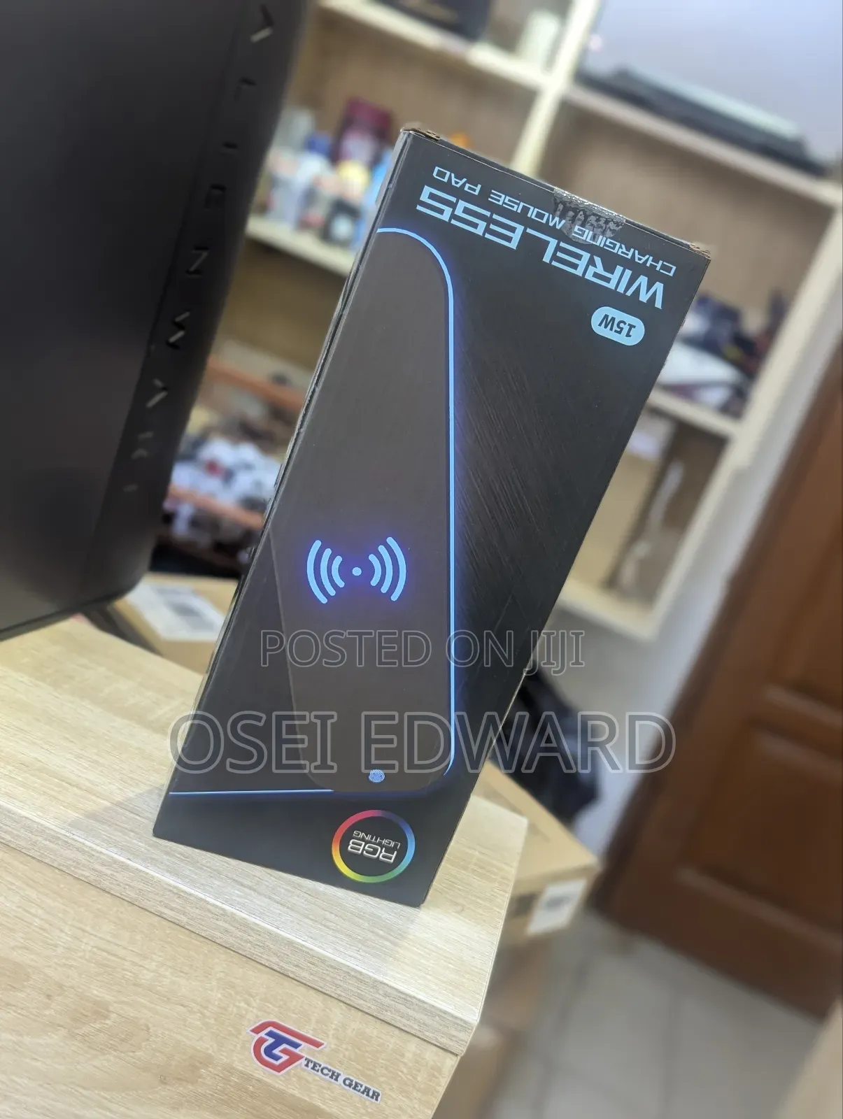 Gim Wireless Charging RGB Gaming Mouse