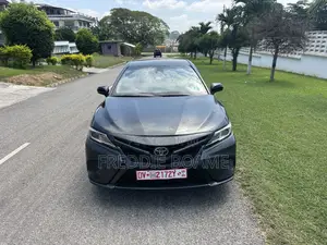 Toyota Camry 2019 Black