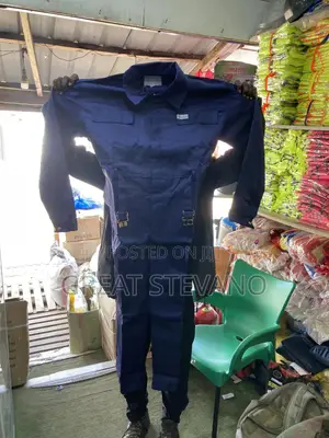 Non- Reflective Overall