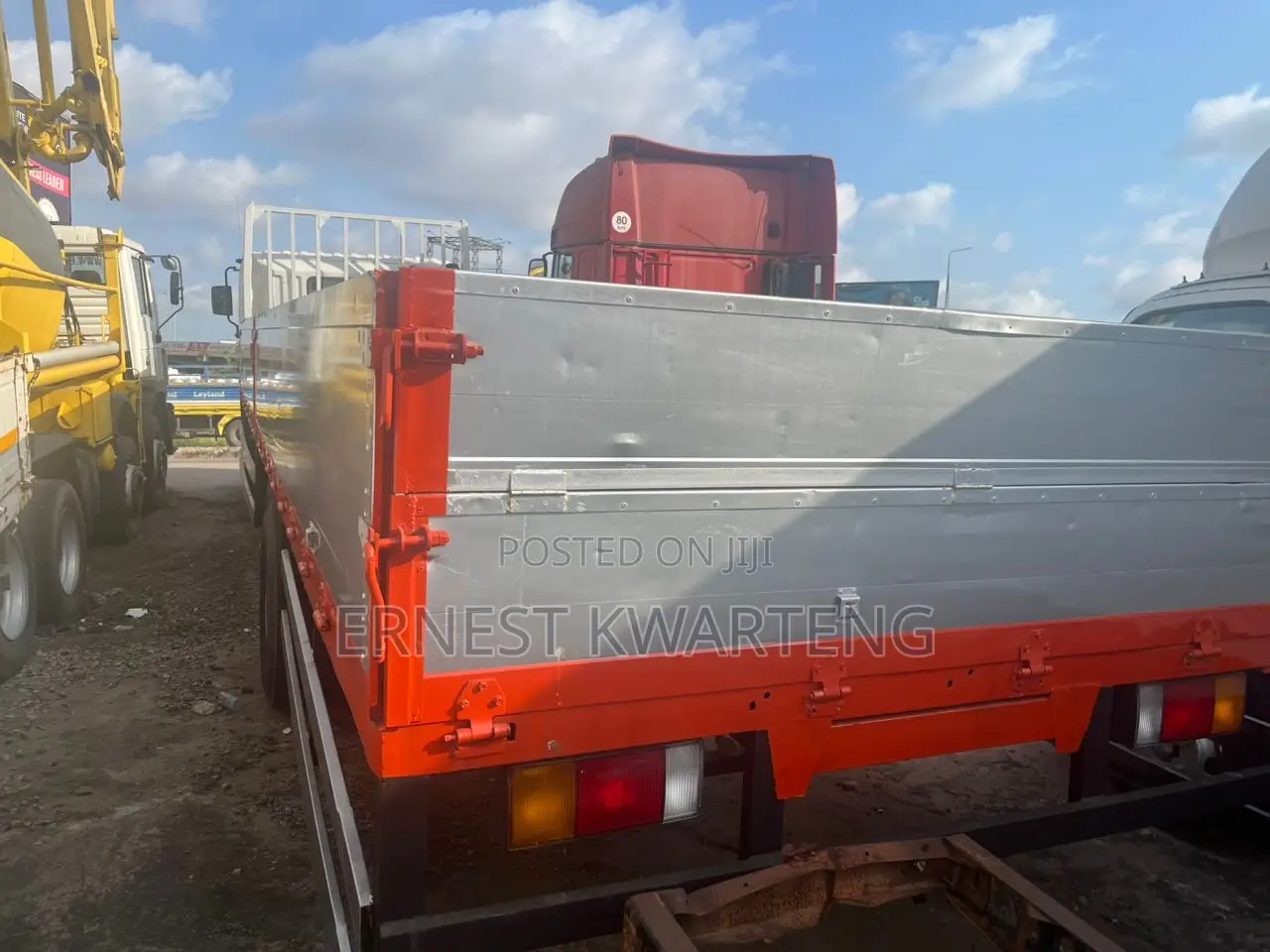 Hyundai 16 Tonnes Truck