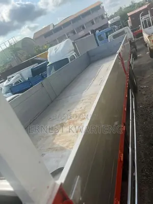 Hyundai 16 Tonnes Truck