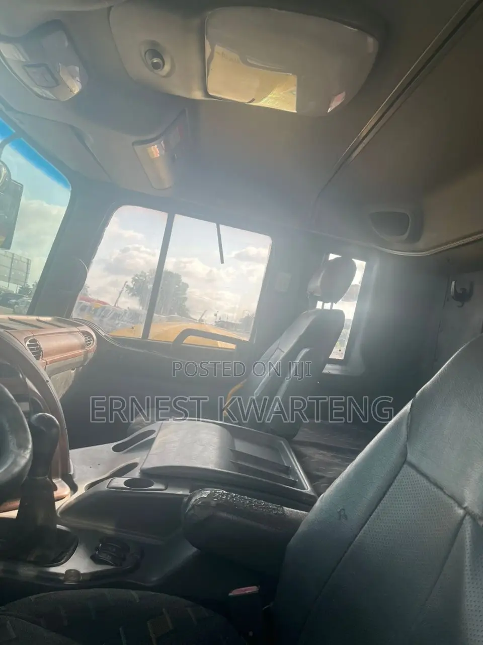 Hyundai 16 Tonnes Truck