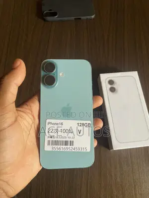New Apple iPhone 16 128 GB Green
